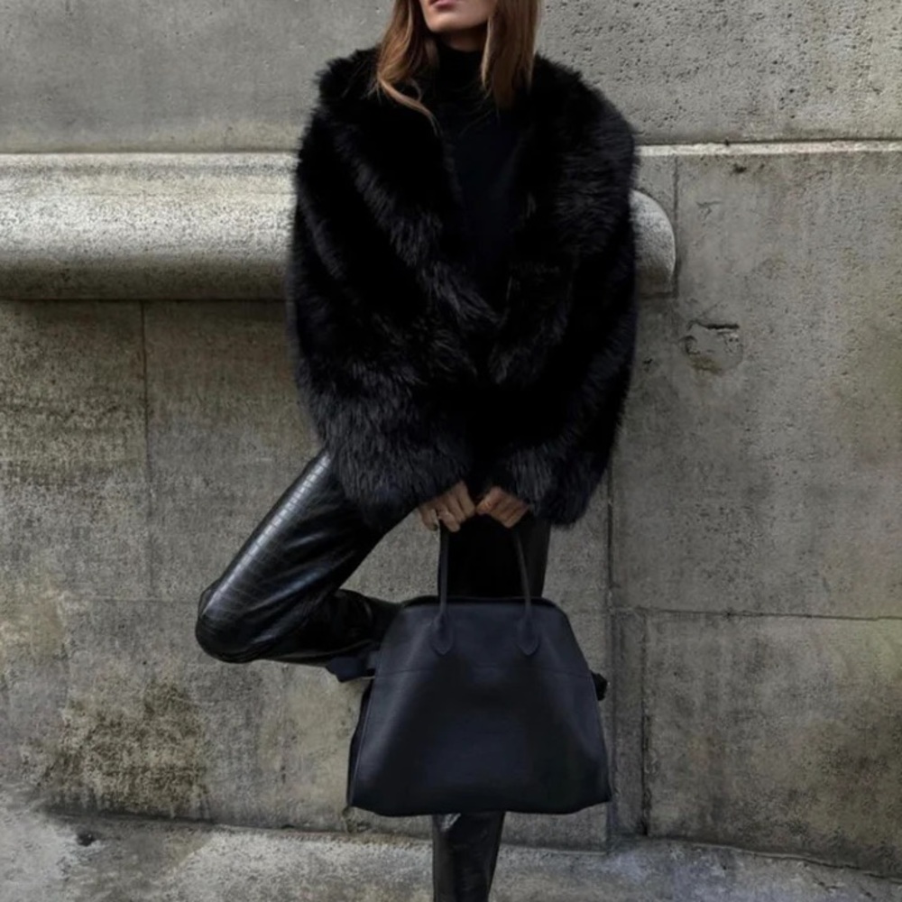 Commense Solid Faux Fur Collar Jacket